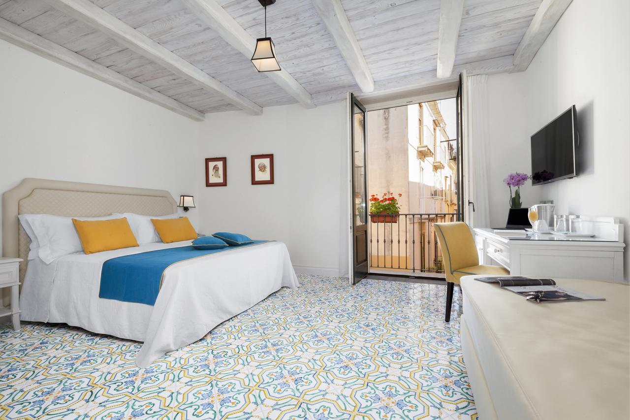 Bed and Breakfast Palazzo Delle Grazie Sorrent Exterior foto