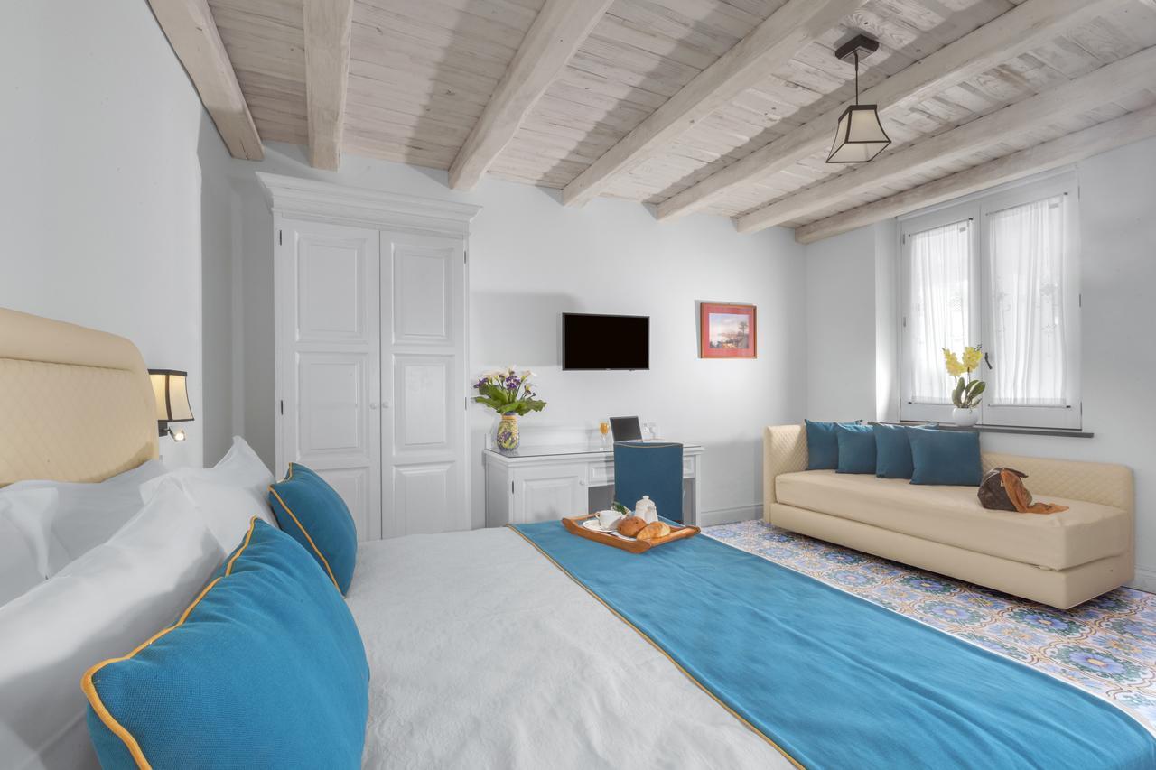 Bed and Breakfast Palazzo Delle Grazie Sorrent Exterior foto