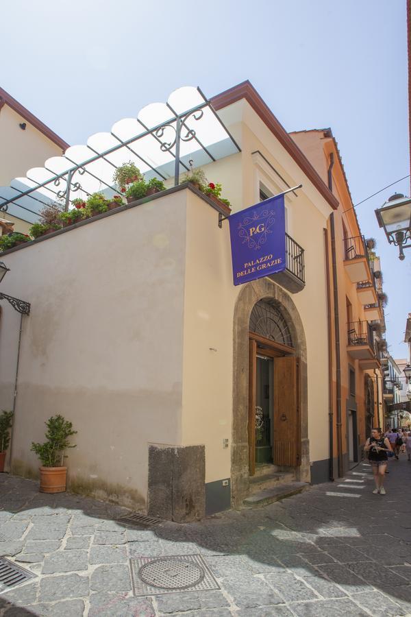Bed and Breakfast Palazzo Delle Grazie Sorrent Exterior foto